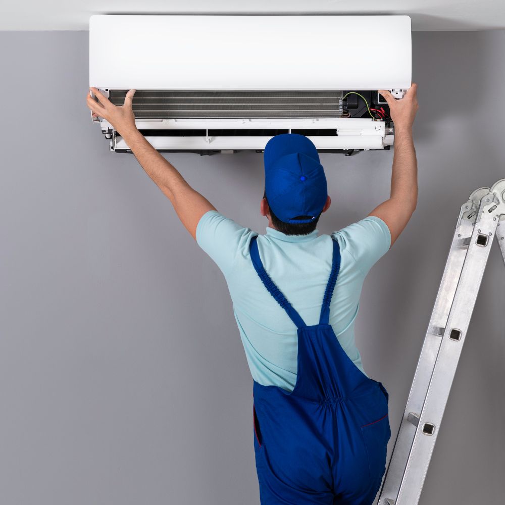 Aire Acondicionado 12.000BTU más instalación.